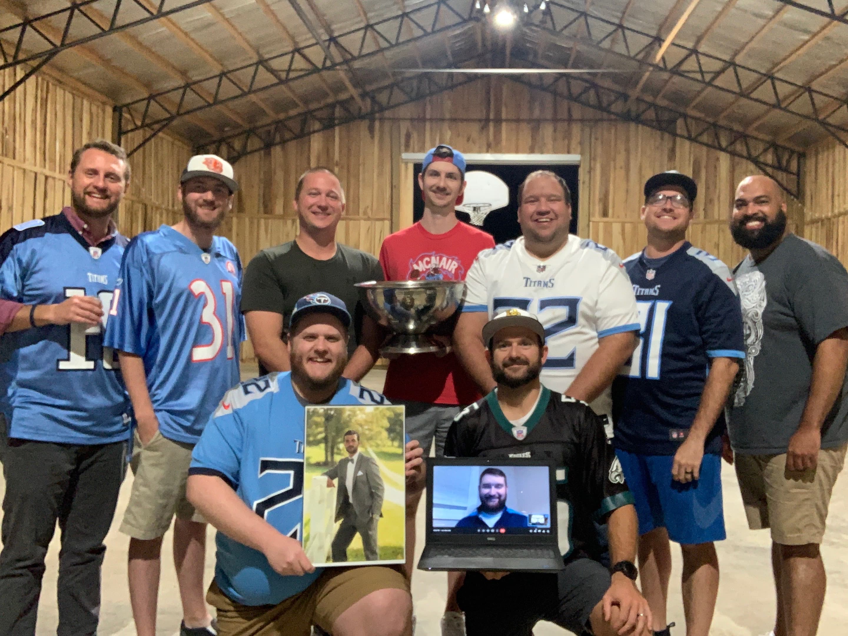 Grant James Fan Club, 2022